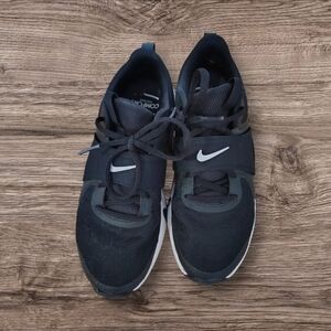 Nike Black and White Running Shoes
